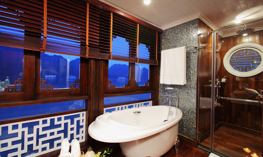 下龙湾巴雅号Bhaya Cruises+河内索菲特Sofitel  4晚5日