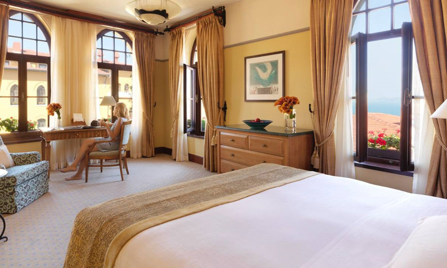【四季环球旅行】2015年8月Four Seasons Private Jet 24日环球旅行